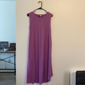 Purple tank top long dress. Size small. Has pockets!